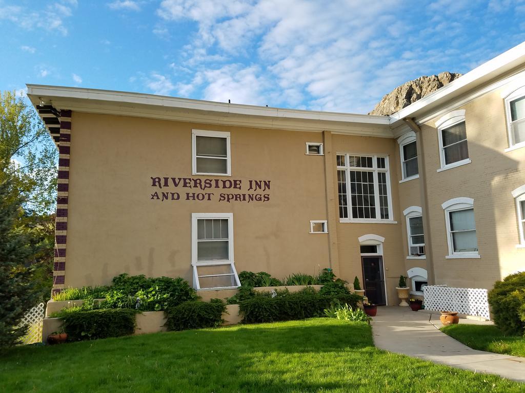 Riverside Hot Springs Inn & Spa - Adults Only Lava Hot Springs Bagian luar foto